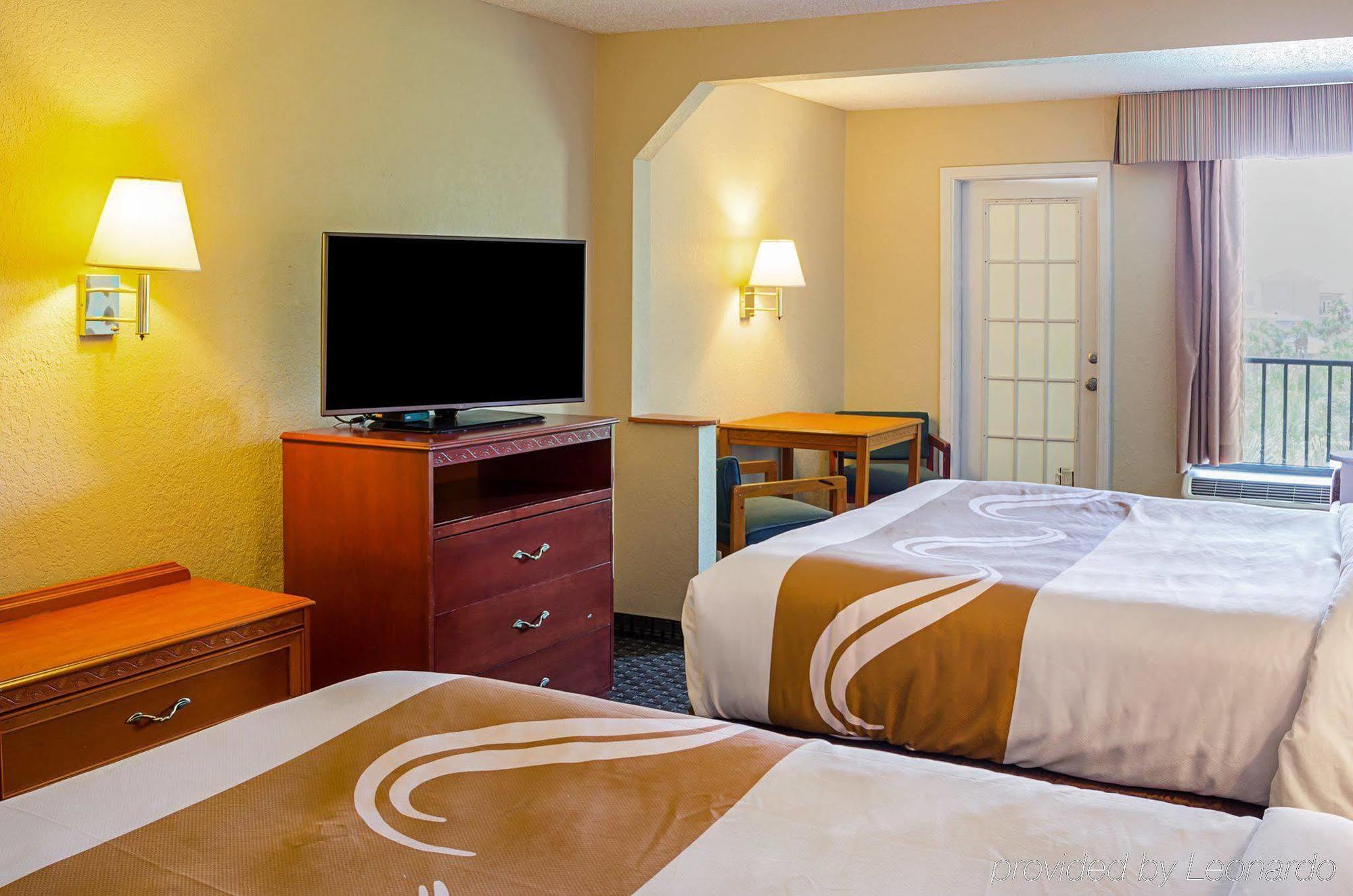 Quality Inn & Suites Miramar Beach Exterior foto